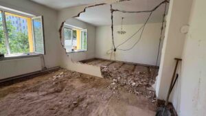 Odstranění původních příček v bytě