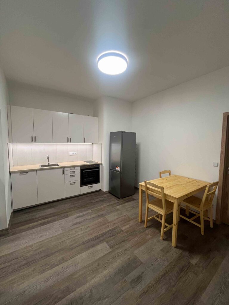 Rekonstrukce bytu na klíč Hradec Králové