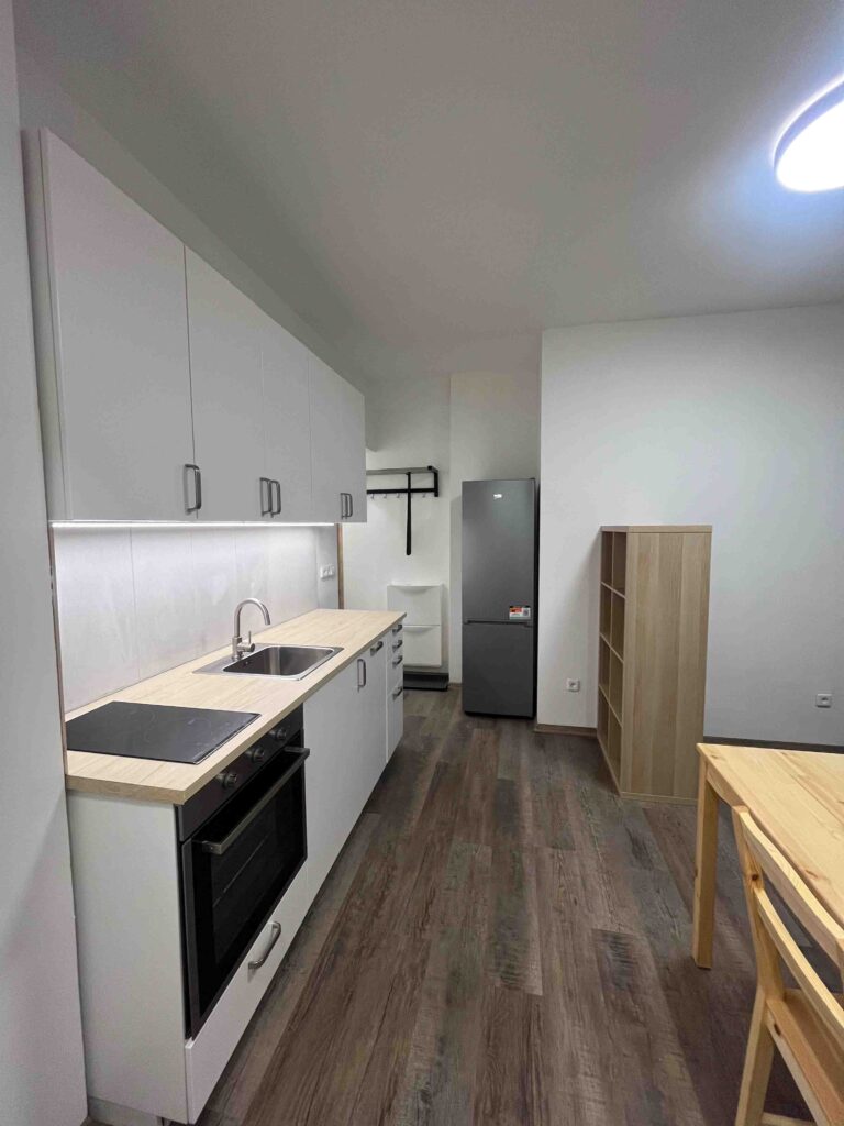 Rekonstrukce bytu na klíč Hradec Králové